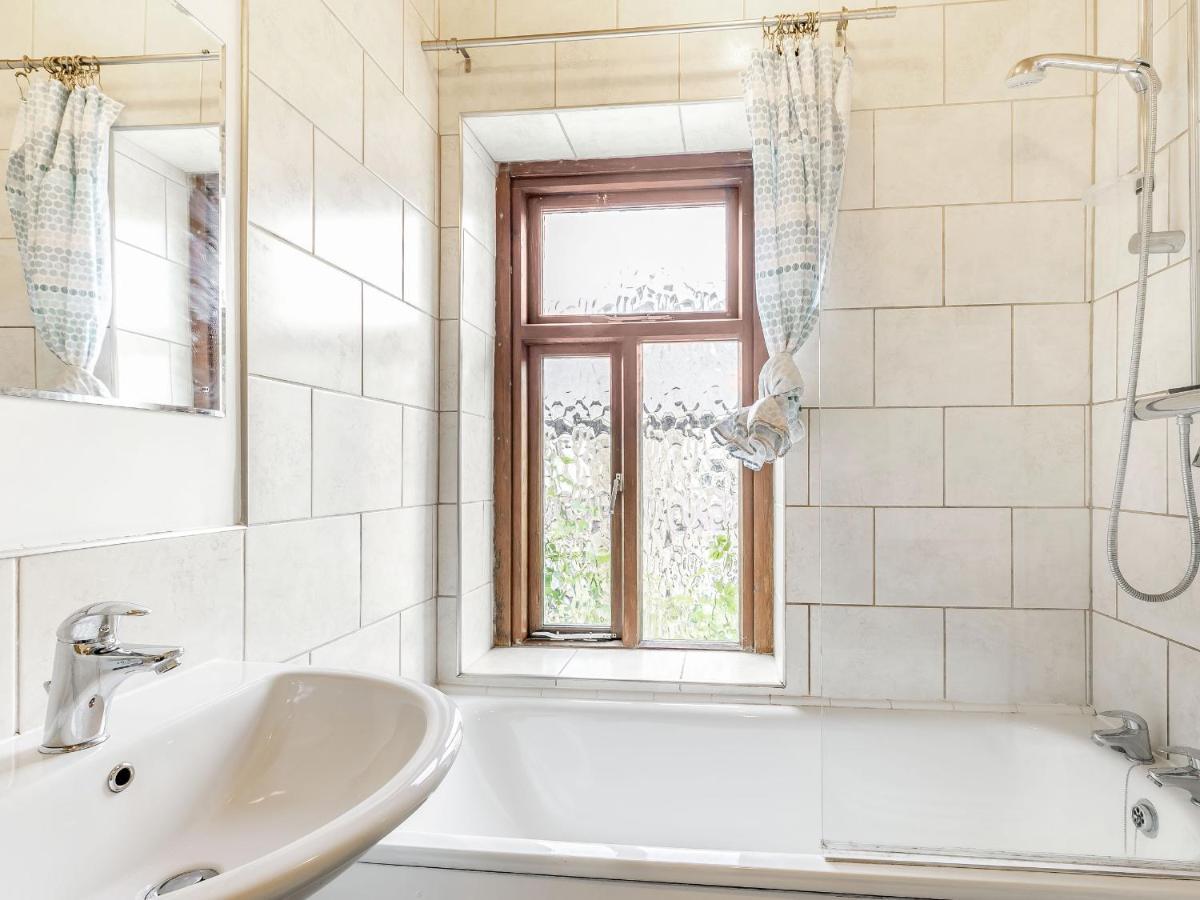 Rosskeen Villa Tideswell Luaran gambar